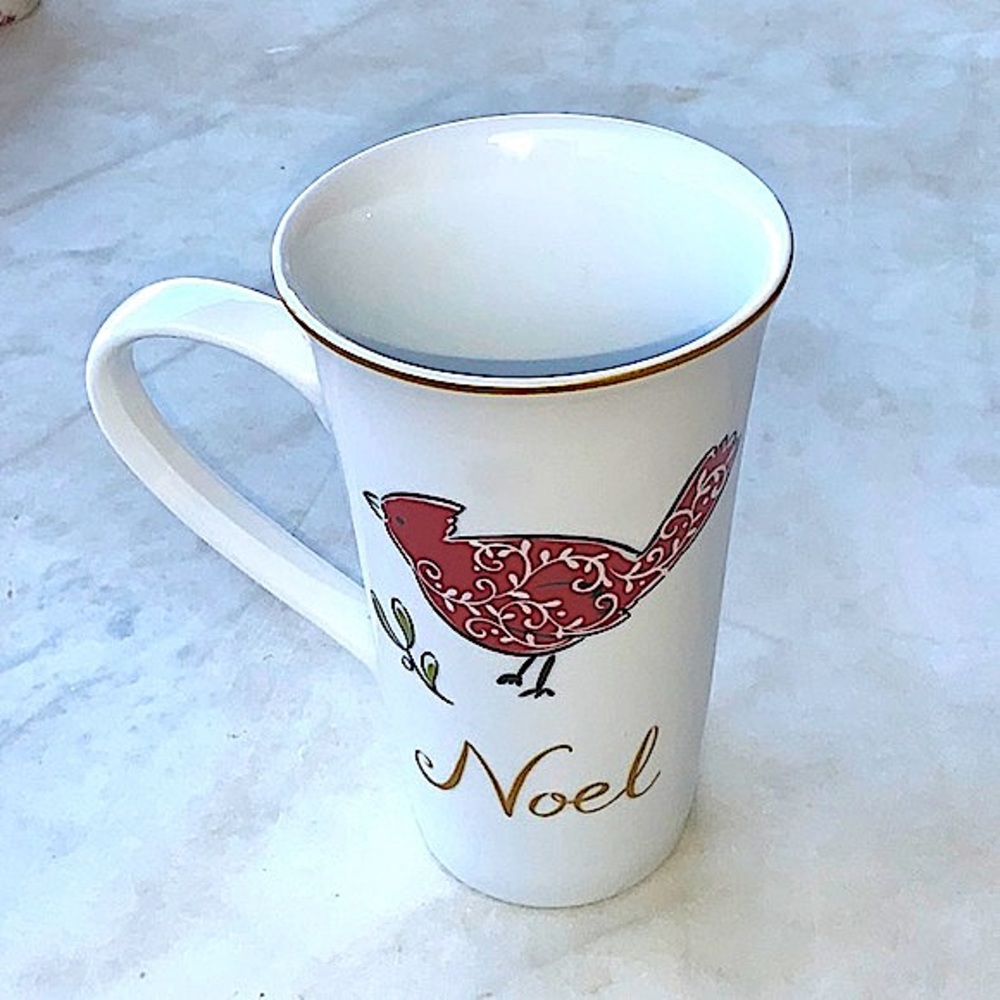 222 FIFTH NATALA NOEL LATTE TALL MUG CUP PORCELAIN RED BIRD NEW